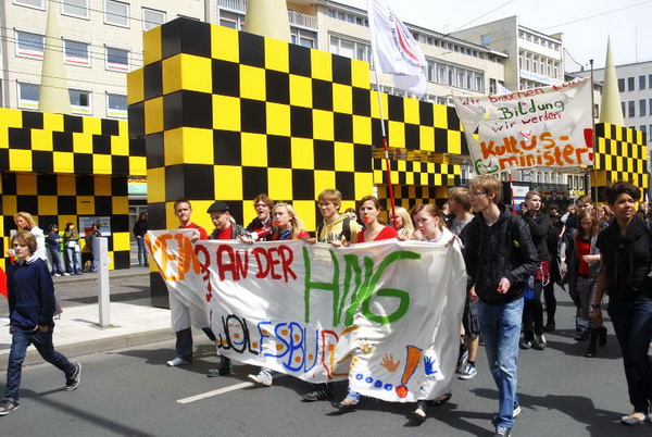 SchuelerDemo   013.jpg